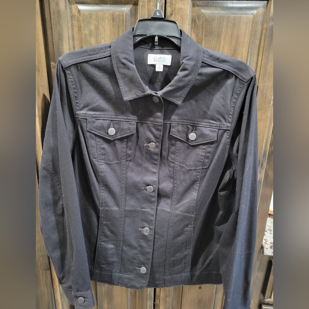 Womens Black Light Weight Denim Jacket. Size M.